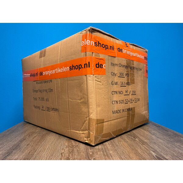 3000 Meter Oranje Vlaggenlijn met 5400 Puntvlaggen – WK Actiepakket 2026 3000 Meter Oranje Vlaggenlijn met 5400 Puntvlaggen – WK Actiepakket 2026